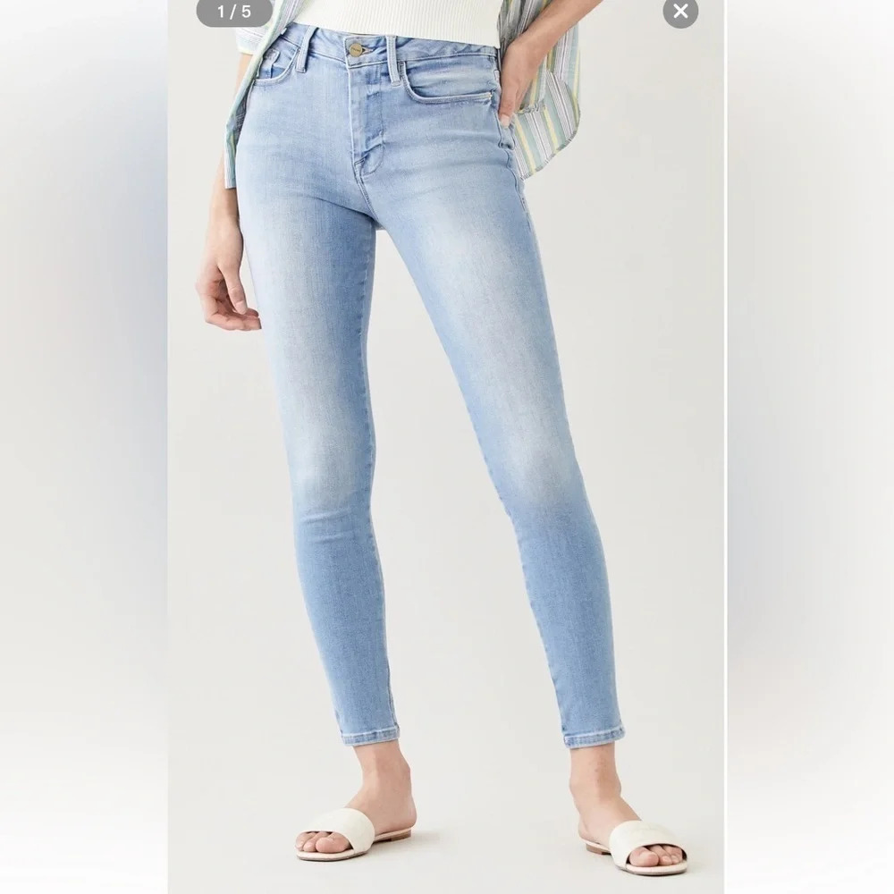 FRAME Le One Skinny Jeans Size 1 NWT